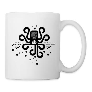 Cartoon-Oktopus mit Herzen, die ein Boot umarmen, Illus - Tasse - Weiß - Rechts
