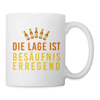 Die Lage ist besäufniserregend, Bierflaschen, JGA, - Tasse - Weiß - Rechts