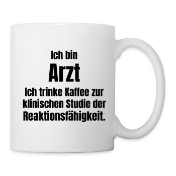 Arzt trinkt Kaffee - Tasse - Weiß - Rechts