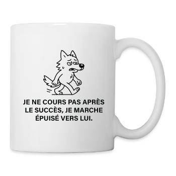 Chien épuisé poursuit le succès - Mug blanc - blanc - Droite