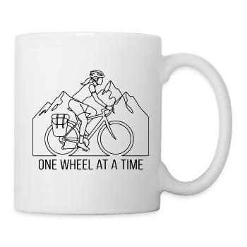 Ein Rad nach dem anderen Weibliche Radfahrer-Linienkunst - Tasse - Weiß - Rechts