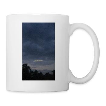 90E95C38 10D6 4B56 B98E 11BDECDDF03E - Tasse - Weiß - Rechts