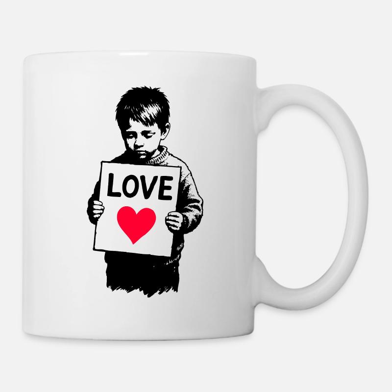 Junge mit LOVE Schild - Tasse - Weiß