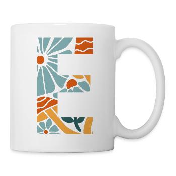 Buchstabe e Blumen groovy Geschenkidee - Tasse - Weiß - Rechts