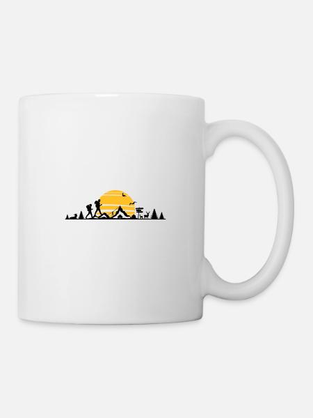 WANDERN Wanderer Bäume Wald Berge Sonne - Tasse - Weiß