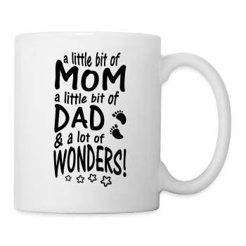 A little bit of Mom Dad & lot of Wonders - Mug blanc - blanc - Droite