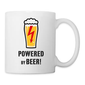 Powered By Beer! (Bier / Blitz / POS) - Tasse - Weiß - Rechts