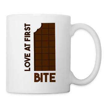 Liebe beim ersten Bissen Schokoladenriegel - Tasse - Weiß - Rechts