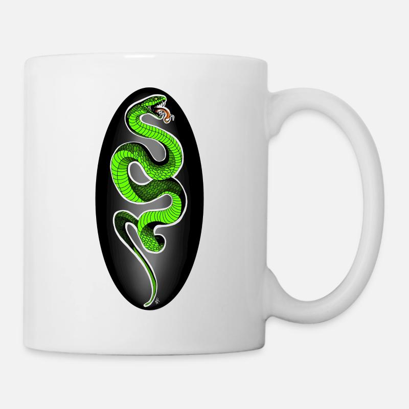 Grüne Schlange mit schwarzem Hintergrund - Tasse - Weiß