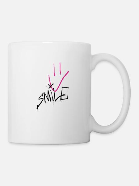 Smile black pink 001 - Tasse - Weiß