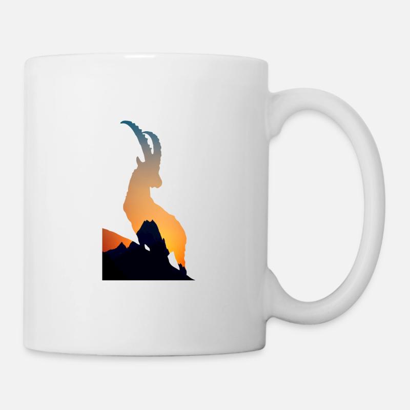 Silhuette Capricorne avec montagne et coucher de soleil - Mug blanc - blanc