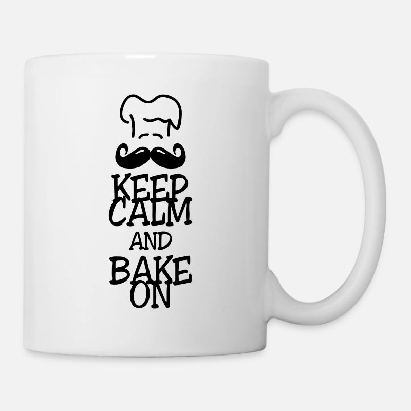 keep calm and bake on - Tasse - Weiß