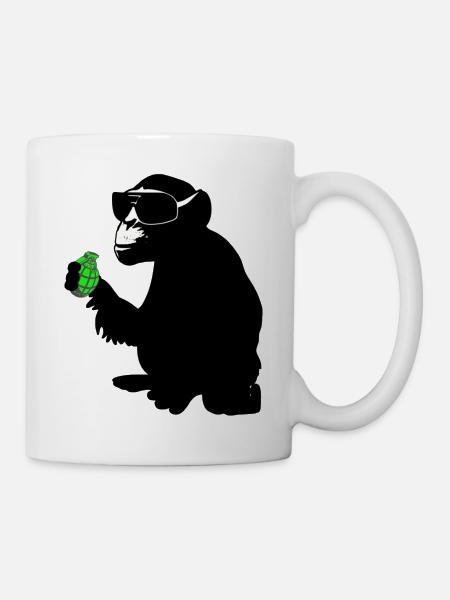 affe mit handgranate - Tasse - Weiß