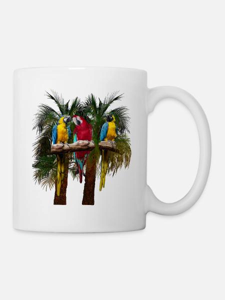 Drei Ara Papageien vor Palmen - Tasse - Weiß