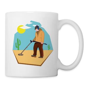 Schatzjäger mit Metallsonde in der Wüste unterwegs - Tasse - Weiß - Rechts