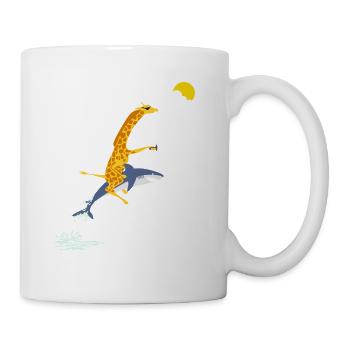 Piratengiraffe reitet auf Hai - Tasse - Weiß - Rechts