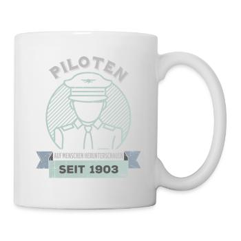 Ein Passagierflugzeugpilot In Uniform - Tasse - Weiß - Rechts
