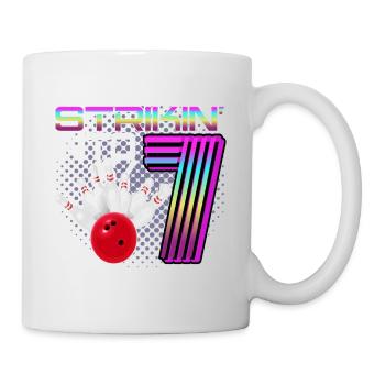 Striking Into 7 Bowling Bowler 7e anniversaire - Mug blanc - blanc - Droite
