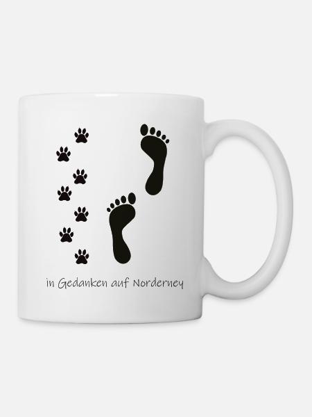 In Gedanken mit Hund auf Norderney - Tasse - Weiß