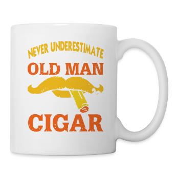 Never Underestimate An Old Man With A Cigar - Tasse - Weiß - Rechts