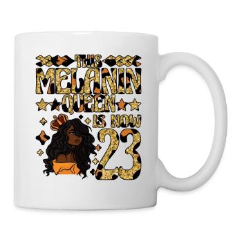Cette reine de mélanine est maintenant noire de 23 ans - Mug blanc - blanc - Droite