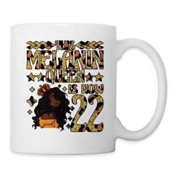 Cette reine de mélanine est maintenant noire de 22 ans - Mug blanc - blanc - Droite