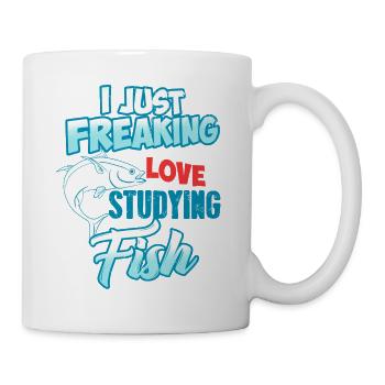 I Just Freaking Love Studying Fish T-Shirt Present - Mug - white - Right