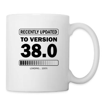 recently updated to version 38 - Gamer Geburtstag - Tasse - Weiß - Rechts