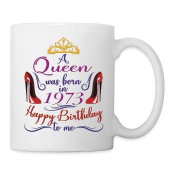 Une reine est née en 1973 - 50 ans anniversaire - Mug blanc - blanc - Droite