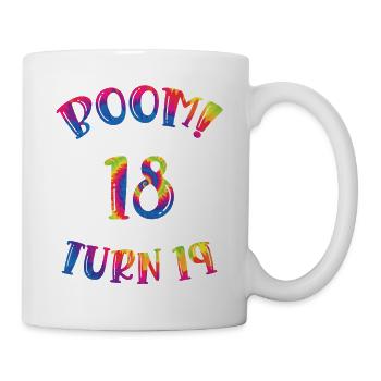Boom Je viens d’avoir 18 ans mais je ne peux pas - Mug blanc - blanc - Droite