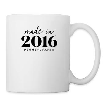 Fabriqué en 2016 en Pennsylvanie. Fête d’anniversaire mignonne - Mug blanc - blanc - Droite