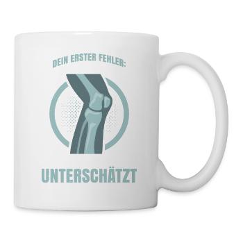 Dein Erster Fehler: Du Hast Einen Alten Mann Mit E - Tasse - Weiß - Rechts