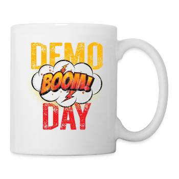 Boom Demo Day Team Mitglied in Farbe - Tasse - Weiß - Rechts
