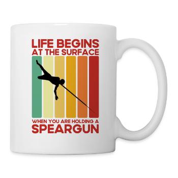 Speerfischer Das Leben beginnt an der Oberfläche - Tasse - Weiß - Rechts