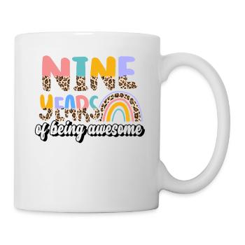 Neuf ans d’être un motif de peau d’animal génial - Mug blanc - blanc - Droite