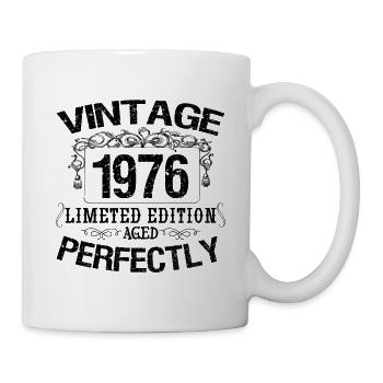 1976 Vintage | Limited edition 1976 aged perfectly - Mug - white - Right