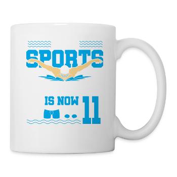 Cette légende du sport a maintenant 11 ans et nage - Mug blanc - blanc - Droite