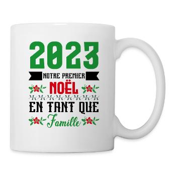 Notre premier Noël en tant que famille - Mug blanc - blanc - Droite
