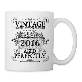 2016 | Vintage Perfekt gealtert seit 2016 Geburtstag - Tasse - Weiß - Rechts