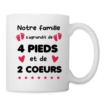 notre famille s'agrandit jumelles naissance - Mug blanc - blanc - Droite