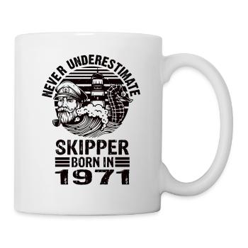 Never Underestimate Skipper né en 1971 - Mug blanc - blanc - Droite
