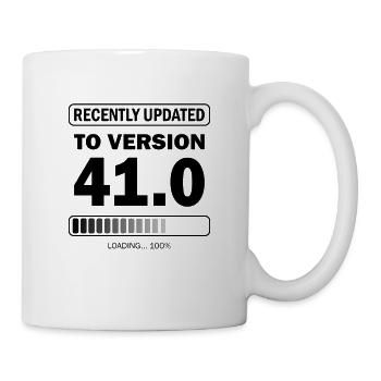 recently updated to version 41 - Gamer Geburtstag - Tasse - Weiß - Rechts