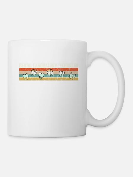 Dental Techniker im Labor verschiedene Zähne im - Tasse - Weiß
