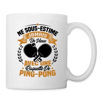 Un vieux avec une raquette de ping pong - Mug blanc - blanc - Droite