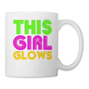 This Girl Glows Party 80er vintage farbenfrohes - Tasse - Weiß - Rechts