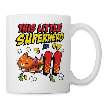Ce petit super-héros est 11 propriétaire de chat 11. - Mug blanc - blanc - Droite
