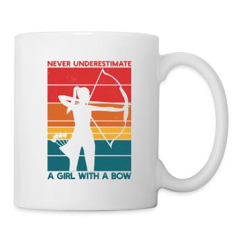 Unterschätze niemals ein Mädchen mit einem Bogenbogenschießen - Tasse - Weiß - Rechts