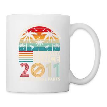 Legendär seit 2011 alle Originalteile - Tasse - Weiß - Rechts