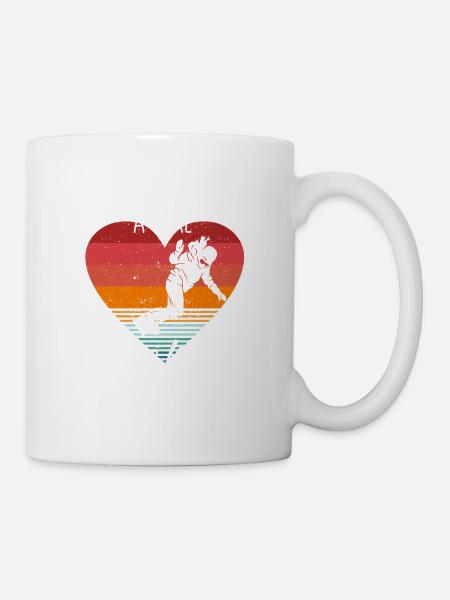 Never underestimate a girl who Snow - Mug - white