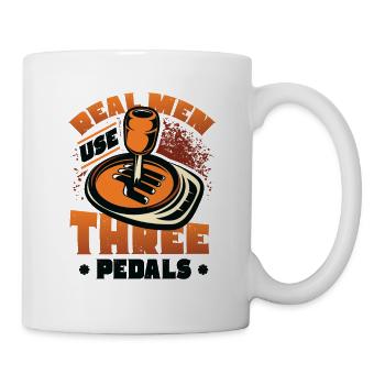 Echte Männer Verwenden Drei Pedale Auto Schalten - Tasse - Weiß - Rechts